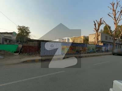 چاندنی چوک راولپنڈی میں 1 مرلہ دکان 1.96 کروڑ میں برائے فروخت۔