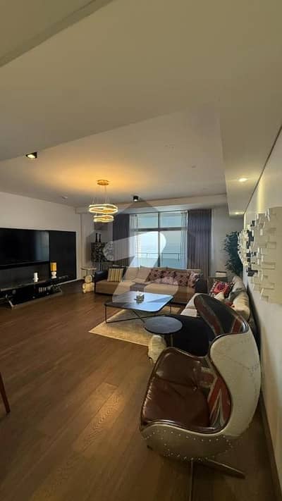 Prime Location Emaar Pearl Towers 1700 Square Feet Flat Up For rent