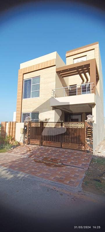 5 MARLA BEAUTIFUL HOUSE IN BAHRIA ORCHARD PHASE 2 - A BLOCK
