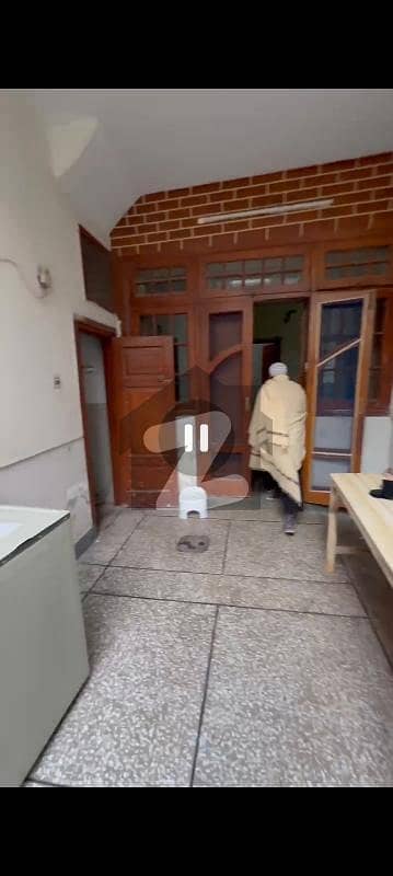 Hayatabad phase 6 Sector F8 5Marla House for sale Available