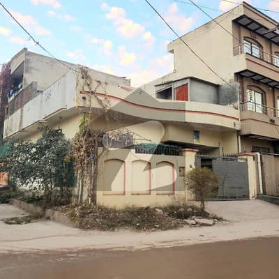 Corner 5 Marla Single Story House - GAS AVAILABLE