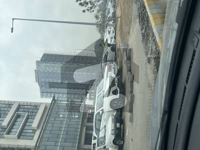 نیو بلیو ایریا اسلام آباد میں 1 کنال دفتر 75.0 کروڑ میں برائے فروخت۔