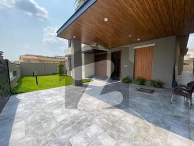 بحریہ ٹاؤن فیز 2 بحریہ ٹاؤن راولپنڈی,راولپنڈی میں 5 کمروں کا 1 کنال مکان 2.5 لاکھ میں کرایہ پر دستیاب ہے۔