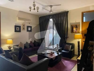 ڈی ایچ اے فیز 2 ڈیفنس (ڈی ایچ اے),لاہور میں 4 کمروں کا 1 کنال مکان 5.7 کروڑ میں برائے فروخت۔ ڈی ایچ اے فیز 2 ڈیفنس (ڈی ایچ اے),لاہور میں 4 کمروں کا 1 کنال مکان 5.7 کروڑ میں برائے فروخت۔