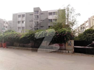 1600 Square Feet Flat For sale Available In Gulshan-e-Iqbal Town