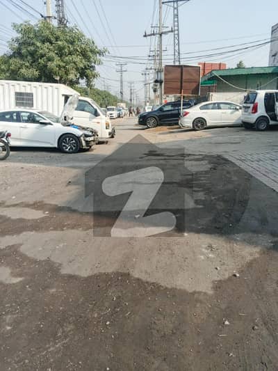 جوہر ٹاؤن فیز 2 - بلاک آر جوہر ٹاؤن فیز 2,جوہر ٹاؤن,لاہور میں 1 کنال Studio عمارت 14.0 لاکھ میں کرایہ پر دستیاب ہے۔