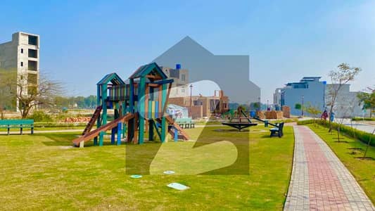 لیک سٹی سیکٹر ایم8 - بلاک بی2 لیک سٹی ۔ سیکٹر ایم ۔ 8,لیک سٹی,رائیونڈ روڈ,لاہور میں 5 مرلہ رہائشی پلاٹ 89.0 لاکھ میں برائے فروخت۔