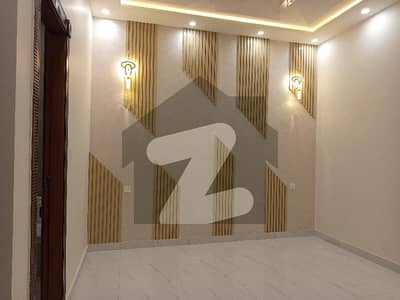 Good Location 10 Marla House For rent In DC Colony DC Colony