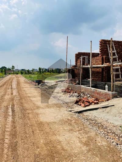 یونین گرینز فیز 2 پائن ایونیو,لاہور میں 3 مرلہ رہائشی پلاٹ 50.0 لاکھ میں برائے فروخت۔