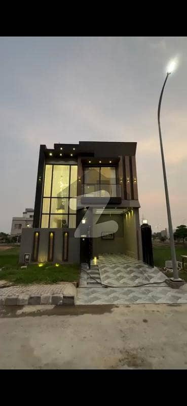 لیک سٹی رائیونڈ روڈ,لاہور میں 3 کمروں کا 5 مرلہ مکان 1.1 لاکھ میں کرایہ پر دستیاب ہے۔