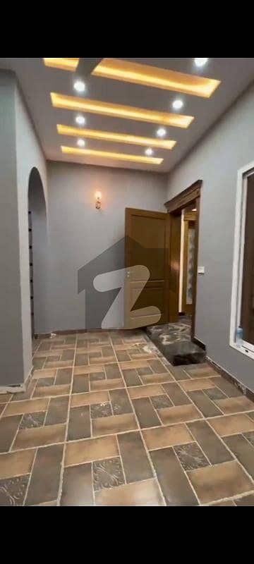 A Good Location House Of 20 Marla In DC Colony