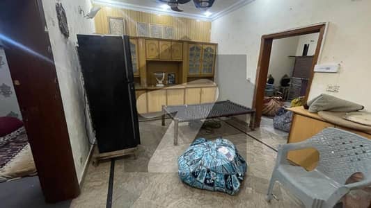 5 MARLA UPPER PORTION FOR RENT IN JOHAR TOWN