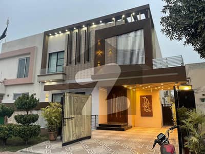 10 Marla Furnished Upper Portion Available For Rent Location Gulbahar Block