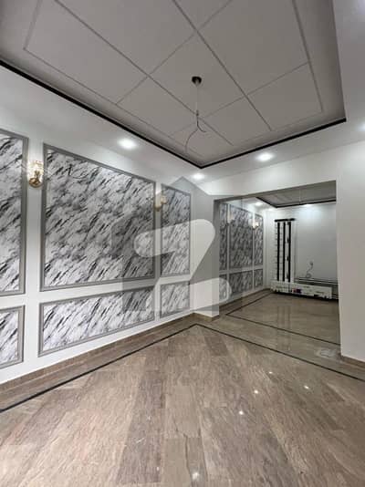 پیراگون سٹی لاہور میں 3 کمروں کا 5 مرلہ مکان 85.0 ہزار میں کرایہ پر دستیاب ہے۔