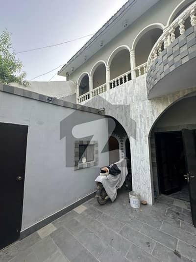 250 Yards Townhouse For Rent In Clifton