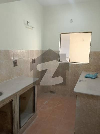 نارتھ کراچی - سیکٹر 7-D1 نارتھ کراچی,کراچی میں 2 کمروں کا 3 مرلہ فلیٹ 57.0 لاکھ میں برائے فروخت۔