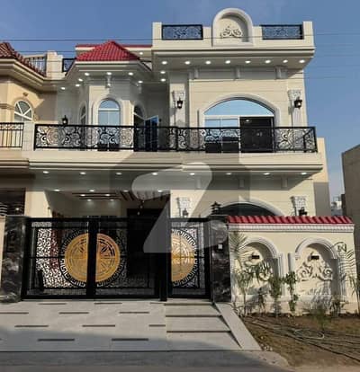 بخ ولاز فیز 2 - حامد بلاک بوچ ایگزیکٹو ولاز - فیز 2,بش ایگزیکٹو ولاز,ملتان میں 4 کمروں کا 5 مرلہ مکان 1.85 کروڑ میں برائے فروخت۔