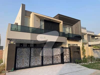 Royal orchard Multan  1 Kanal House available for sale top location Resonable price Cash offer required visit possible
