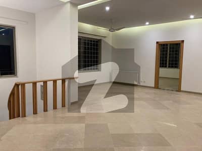 HOUSE FOR RENT IN F-6