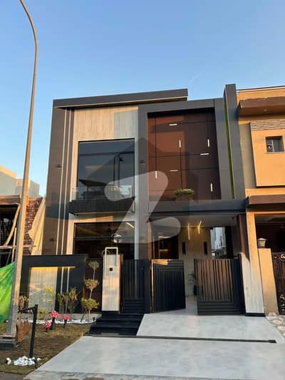 5 MARLA BRAND NEW ULTRA MODERN DESIGN HOUSE FOR SALE IN DHA RAHBER