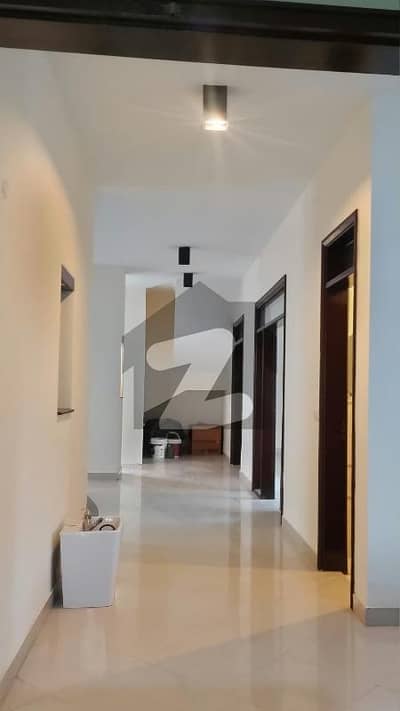 ڈی ایچ اے فیز 7 ڈی ایچ اے ڈیفینس,کراچی میں 2 کمروں کا 1 کنال زیریں پورشن 2.75 لاکھ میں کرایہ پر دستیاب ہے۔