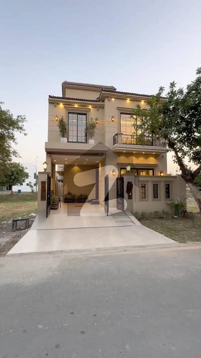 3 Years Installments Plan 5 Marla Brand New House For Sale In Park View City