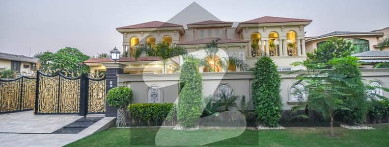 10 Marla Beautifully Spenish Modern House for Sale DHA Phase 5 Near to Park Hot Location