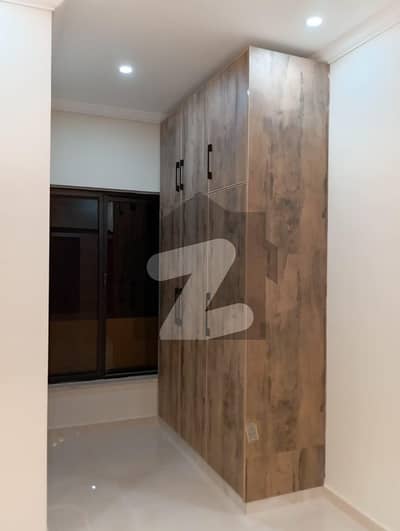 گلبرگ ریزیڈنشیا - بلاک ایف گلبرگ ریزیڈنشیا,گلبرگ,اسلام آباد میں 3 کمروں کا 10 مرلہ زیریں پورشن 75.0 ہزار میں کرایہ پر دستیاب ہے۔