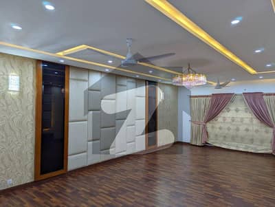 BASANT OFFER BASANT OFFER / 9 MARLA LOW BUDGET HOUSE FOR SALE / TIP PH2 HOUSE FOR SALE