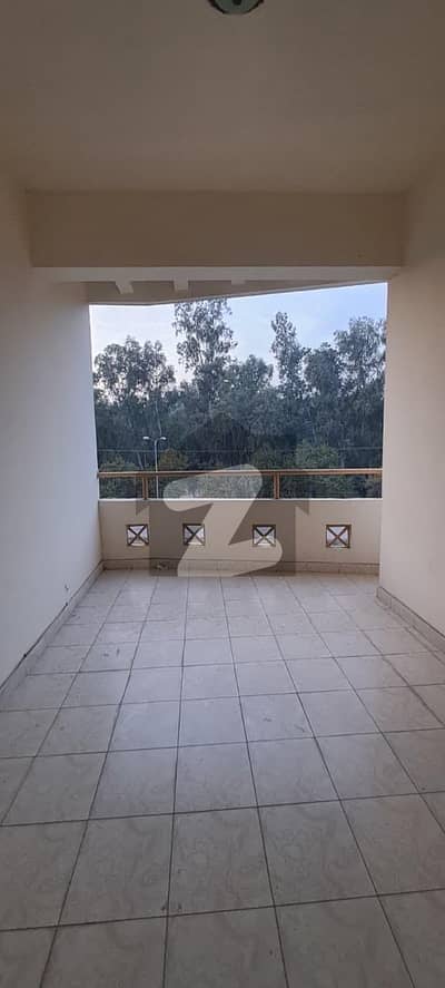 3bedrooms front face apartment