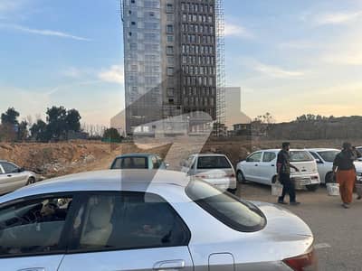 نیو بلیو ایریا اسلام آباد میں 2 کنال کمرشل پلاٹ 55.0 ارب میں برائے فروخت۔