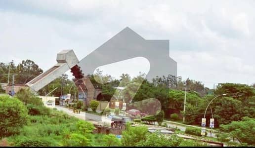 جی ۔ 15 اسلام آباد میں 14 مرلہ رہائشی پلاٹ 2.5 کروڑ میں برائے فروخت۔