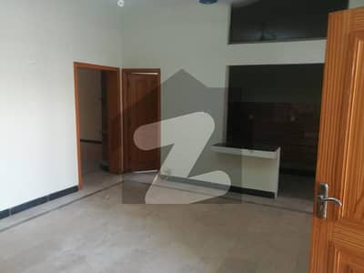 3 Beds Lower Ground, Separate Gate, Neat & Clean Accommodation