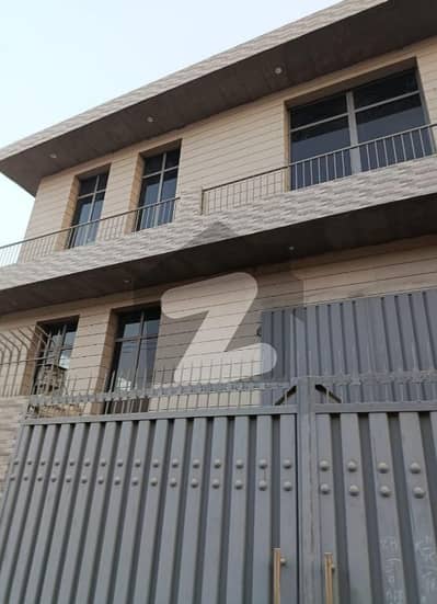 سُندرانڈسٹریل اسٹیٹ لاہور میں 5 کمروں کا 1 کنال فیکٹری 2.25 لاکھ میں کرایہ پر دستیاب ہے۔