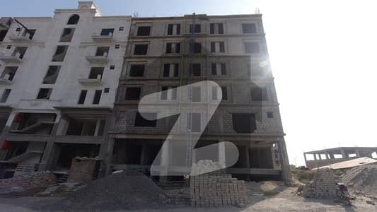 Unoccupied Shop Of 185 Square Feet Is Available For sale In B-17