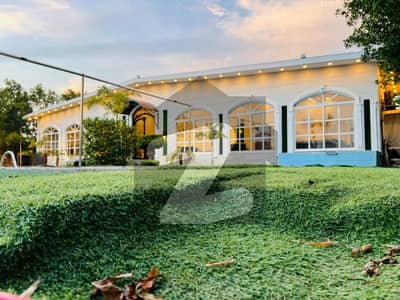 برکی روڈ کینٹ,لاہور میں 2 کمروں کا 5 کنال فارم ہاؤس 15.0 ہزار میں کرایہ پر دستیاب ہے۔