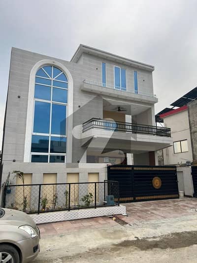 B 17 C 1 Block 35x65 Designer house For sale