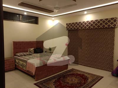 ڈی ۔ 12/1 ڈی ۔ 12,اسلام آباد میں 8 کمروں کا 1 کنال مکان 22.0 کروڑ میں برائے فروخت۔