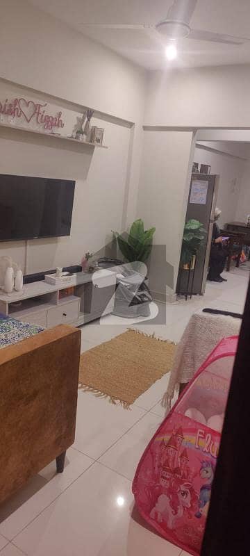 ڈی ایچ اے فیز 6 ڈی ایچ اے ڈیفینس,کراچی میں 2 کمروں کا 4 مرلہ فلیٹ 1.95 کروڑ میں برائے فروخت۔