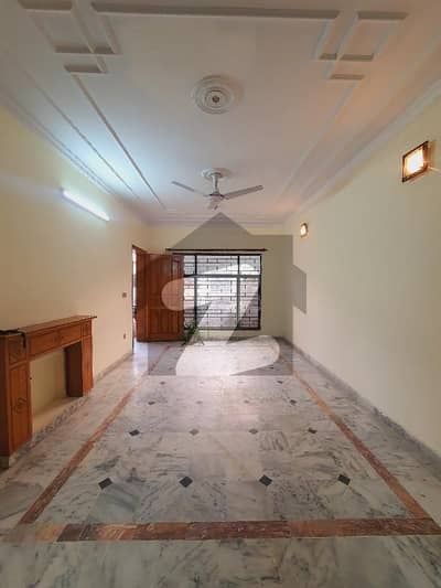 Upper Portion For Rent