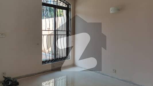 10 Marla Double Storey House For Rent In New Super Town Lahore Cantt