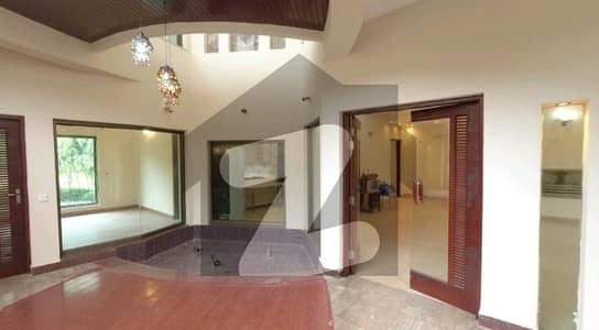 Askari 10 House Sized 1 Kanal For sale