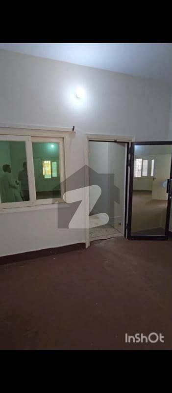 گلشنِ اقبال - بلاک 13 اے گلشنِ اقبال,گلشنِ اقبال ٹاؤن,کراچی میں 7 کمروں کا 9 مرلہ مکان 5.7 کروڑ میں برائے فروخت۔