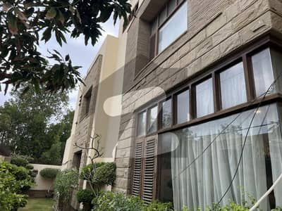 500 yards Beautiful Bungalow is Available for sale