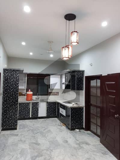 کاٹن اکسپوٹ کوآپریٹو ہاؤسنگ سوسائٹی کراچی میں 4 کمروں کا 5 مرلہ مکان 2.4 کروڑ میں برائے فروخت۔