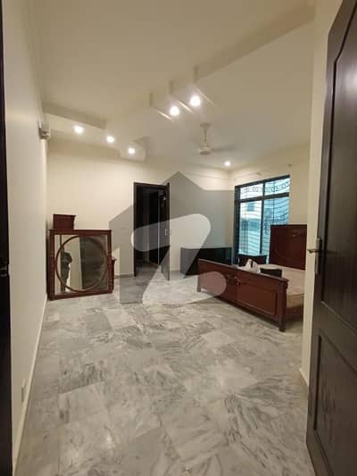 ڈی ایچ اے فیز 3 ڈیفنس (ڈی ایچ اے),لاہور میں 7 کمروں کا 1 کنال مکان 6.55 کروڑ میں برائے فروخت۔