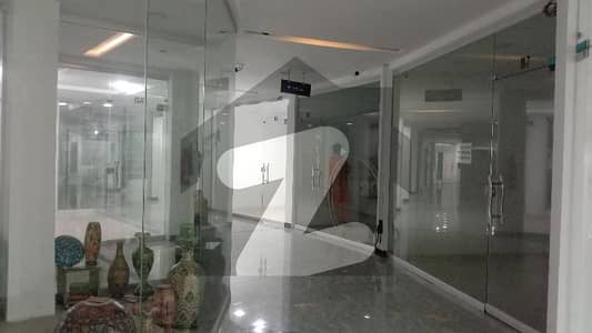 بحریہ ٹاؤن اسلام آباد میں 2 مرلہ دکان 2.85 کروڑ میں برائے فروخت۔