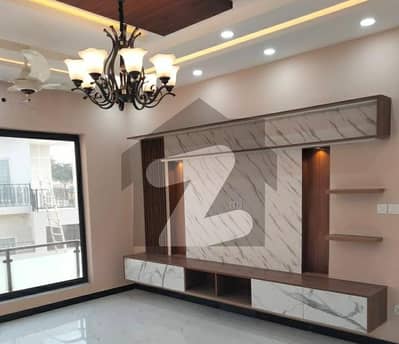 240 Square Yards Upper Portion In Gulistan-e-Jauhar For rent