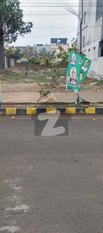 15 Marla Main boulevard For Sale Punjab university employee house society phase 2