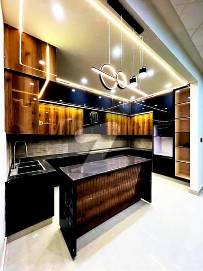 گلزارِ ہجری سکیم 33,کراچی میں 4 کمروں کا 10 مرلہ فلیٹ 1.6 کروڑ میں برائے فروخت۔